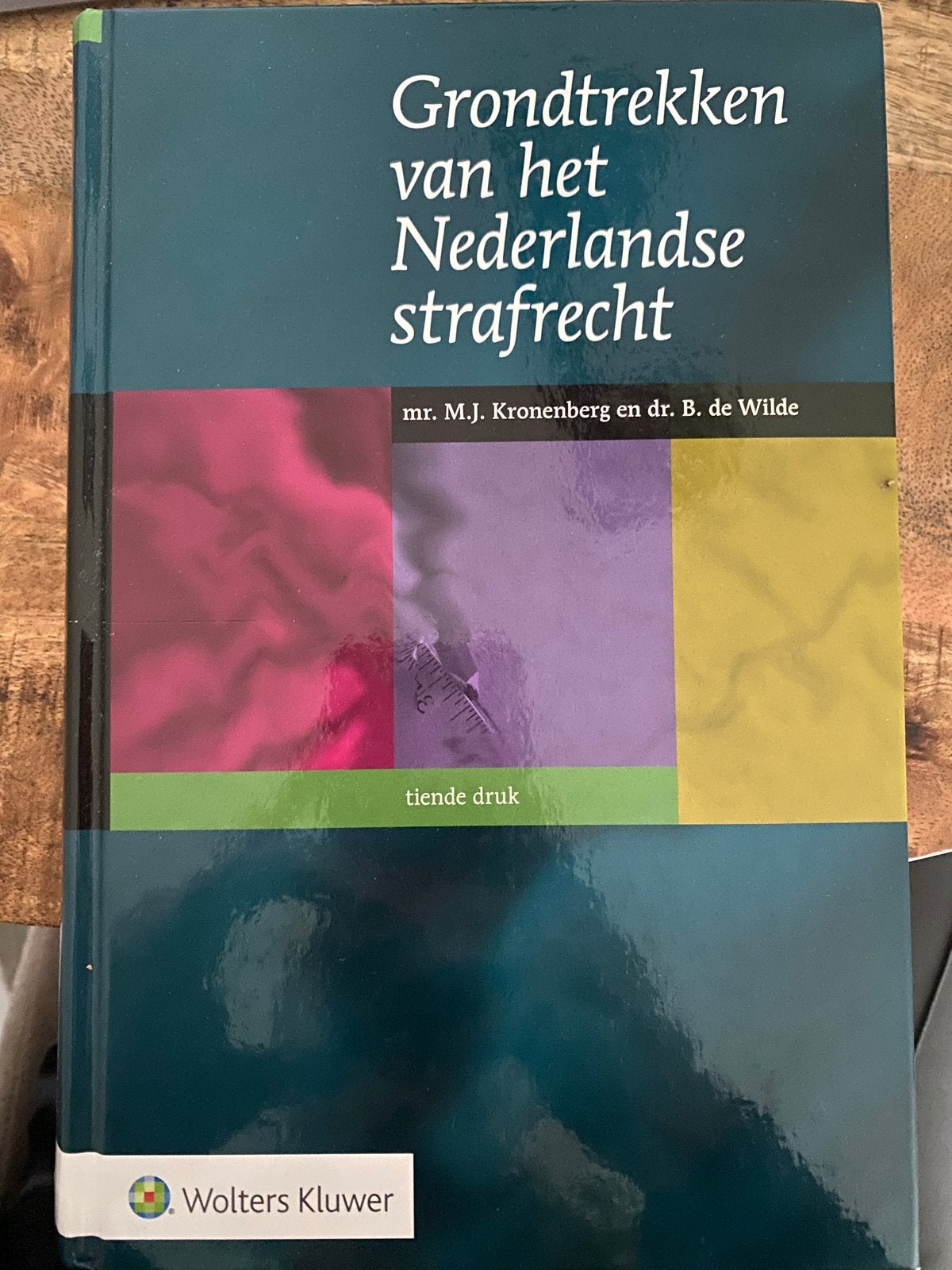 Grondtrekken van het Nederlandse strafrecht (Tiende druk), Boeken, Studieboeken en Cursussen, Ophalen of Verzenden, Gamma, Zo goed als nieuw