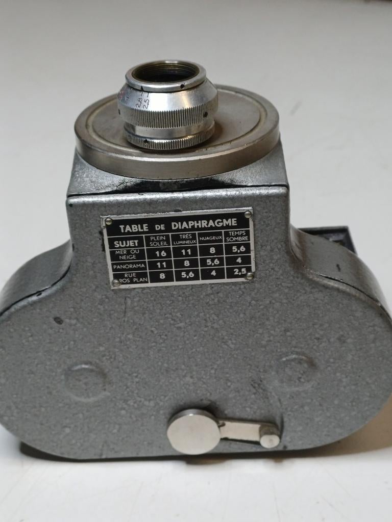 Emel C-serie filmcamera (jaren '50/'60) met Berthiot lens, Ophalen of Verzenden, 8mm, Camera