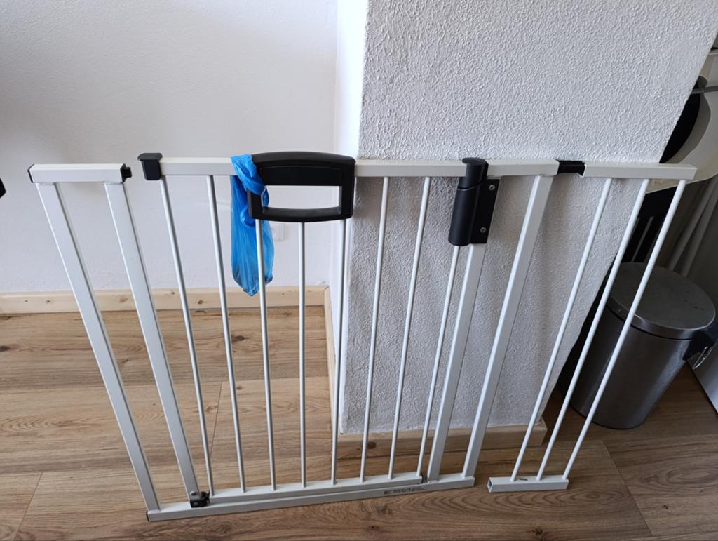 Klemhekje/traphekje  - Geuther, Ophalen, Gebruikt, Klemhekje, Metaal of IJzer