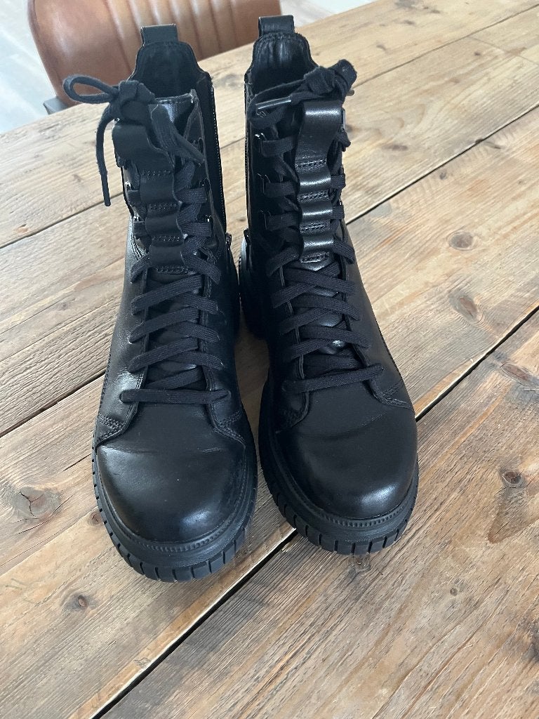 Sorel zwarte veterboots maat 40, leren enkellaarsjes, Ophalen, Zo goed als nieuw, Zwart