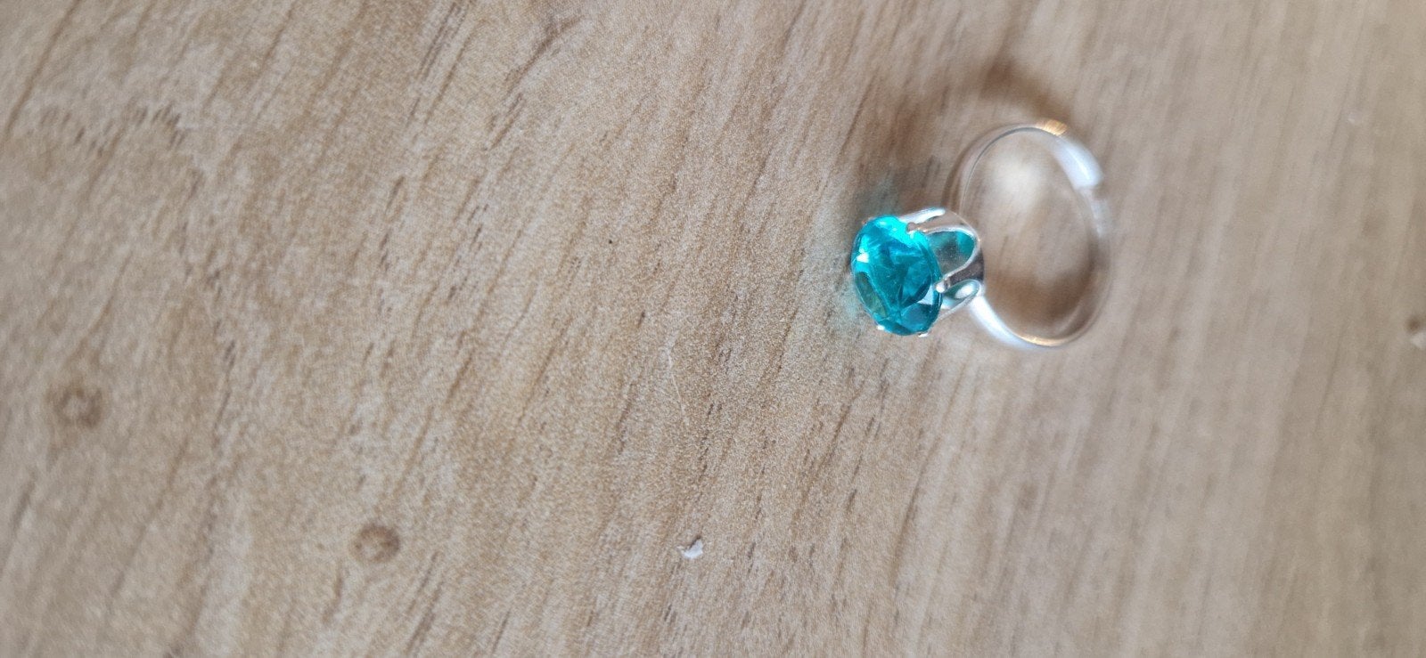 Zilveren ring met blauwe edelsteen, Blauw, Ophalen of Verzenden, Zo goed als nieuw, Dame of Heer