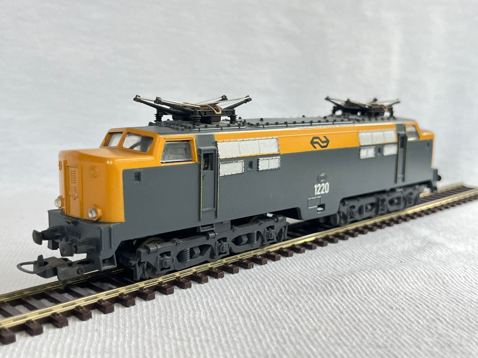 Lima 8024L NS 1220 elektrische locomotief H0 (4) digitaal, Hobby en Vrije tijd, Modeltreinen | H0, Gebruikt, Ophalen of Verzenden