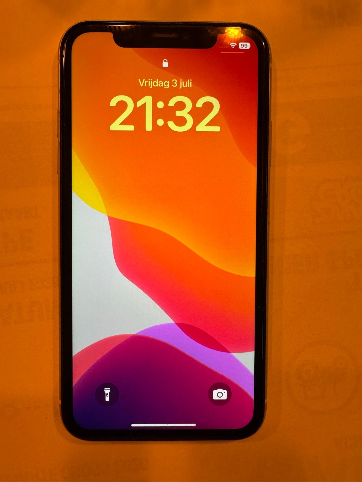 Apple iPhone 11 - 128 GB - wit - Batterij 72%, Telecommunicatie, Mobiele telefoons | Apple iPhone, Wit, 72 %, Zonder simlock, Zonder abonnement