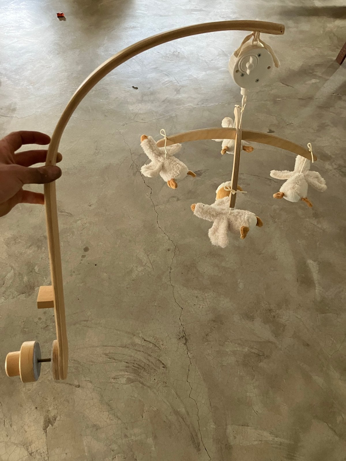 Little Dutch boxmobiel met gansjes, Ophalen, Zo goed als nieuw, Mobiel