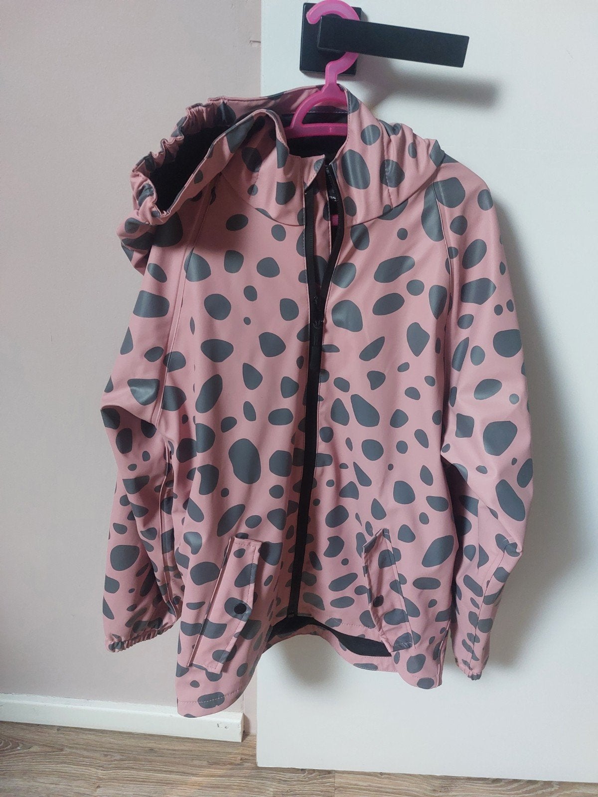 regenjas mountainpeak maat 152, Kinderen en Baby's, Kinderkleding | Maat 152, Ophalen of Verzenden, Zo goed als nieuw, Jongen of Meisje