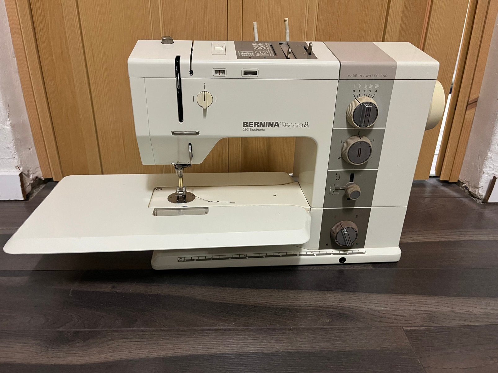 Bernina 930 Naaimachine, Ophalen of Verzenden, Zo goed als nieuw, Naaimachine, Bernina