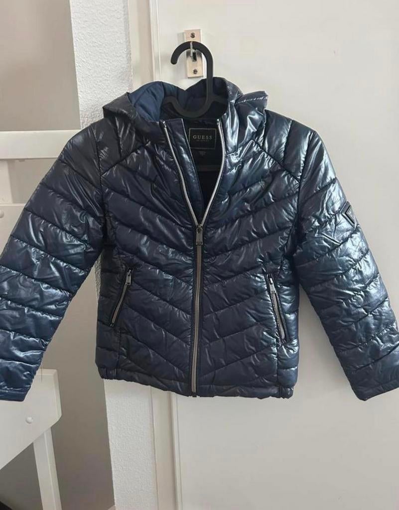 Guess jas kind 7 jaar, Ophalen of Verzenden, Zo goed als nieuw, Jongen of Meisje, Jas
