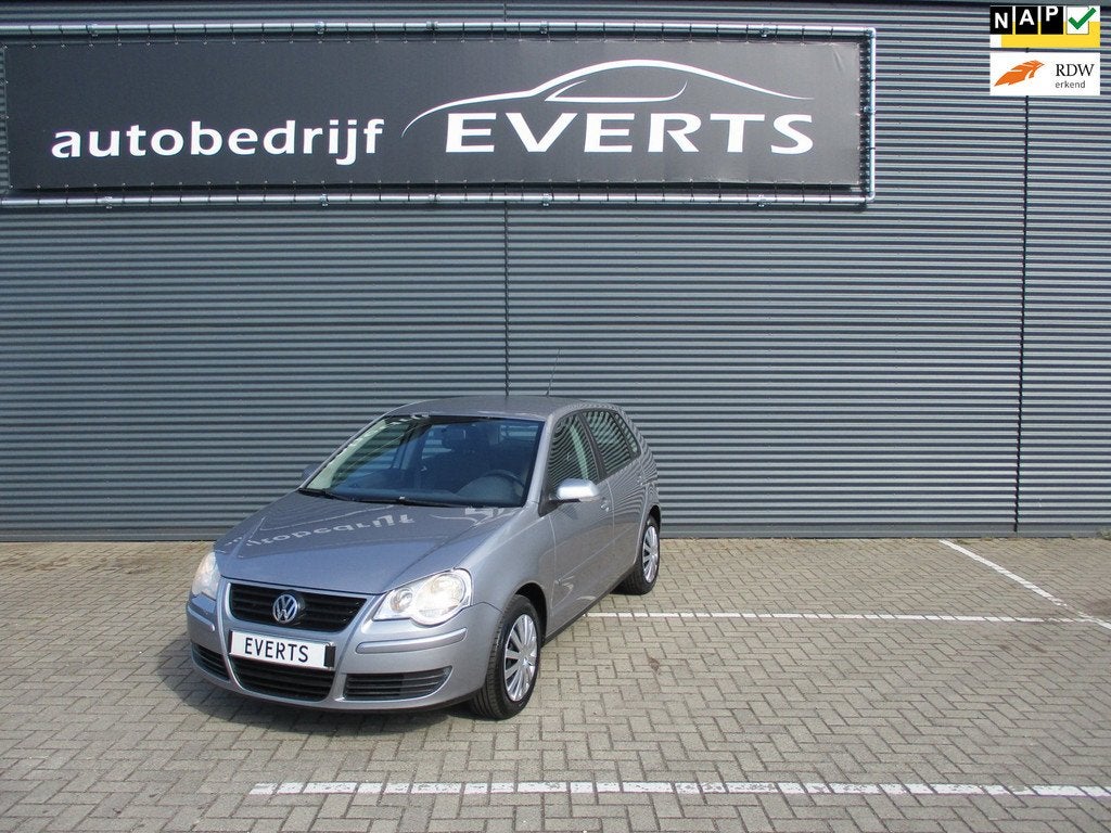Volkswagen Polo 1.4-16V Comfortline Apk 19-05-2027 Airco ele, Auto's, Voorwielaandrijving, Stof, 4 cilinders, Bedrijf