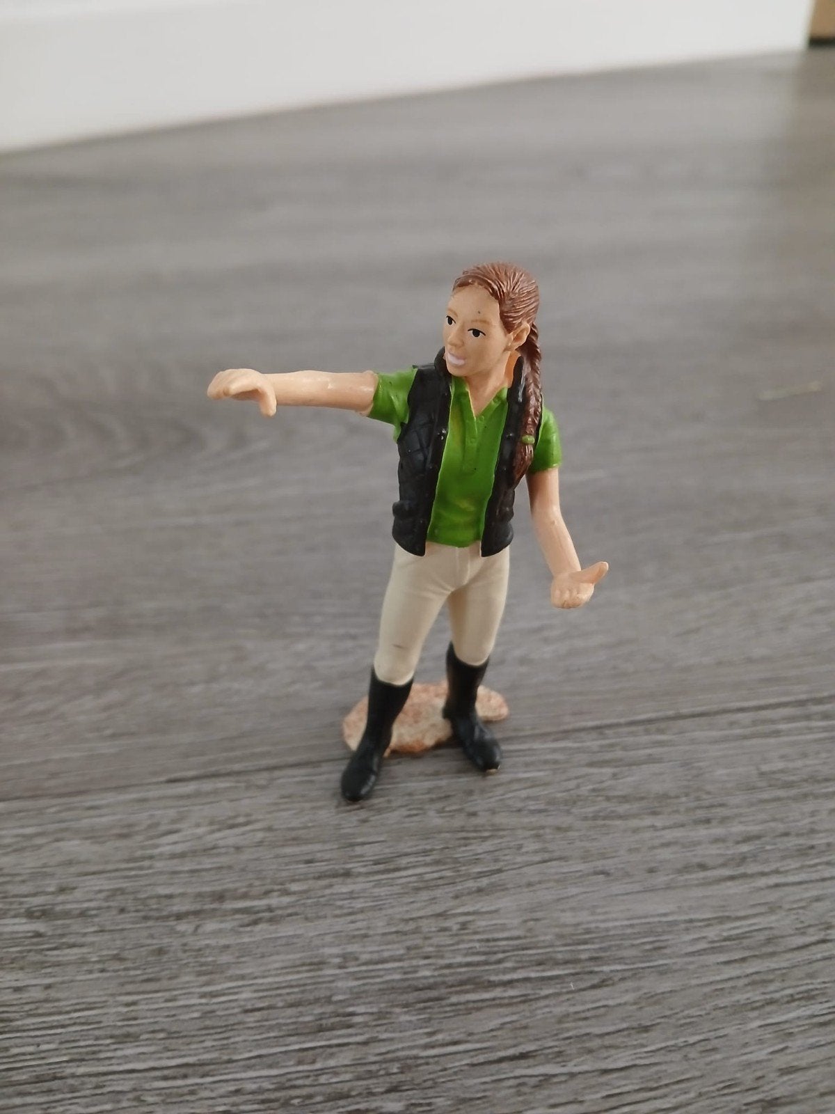 Schleich paardenstal met accessoires en figuren, Ophalen of Verzenden, Zo goed als nieuw