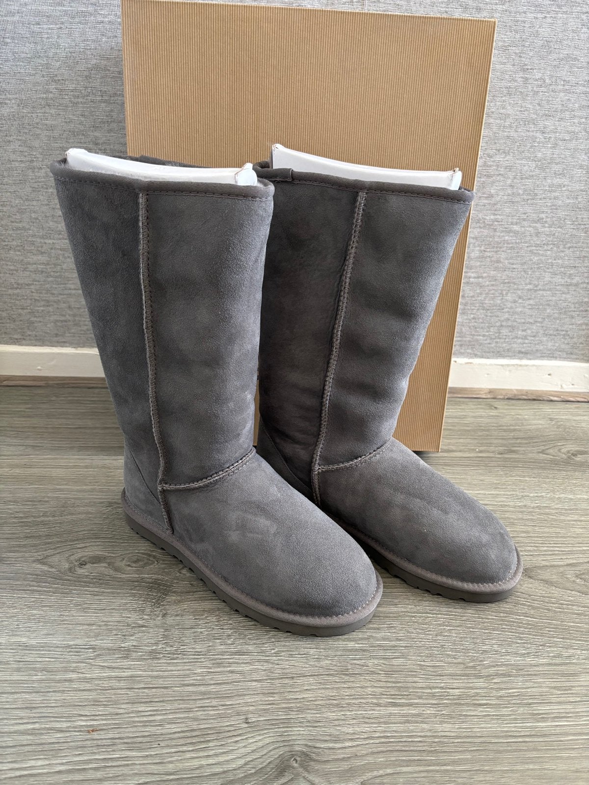 Uggs classic tall grey maat 39, Hoge laarzen, Verzenden, Nieuw, Grijs