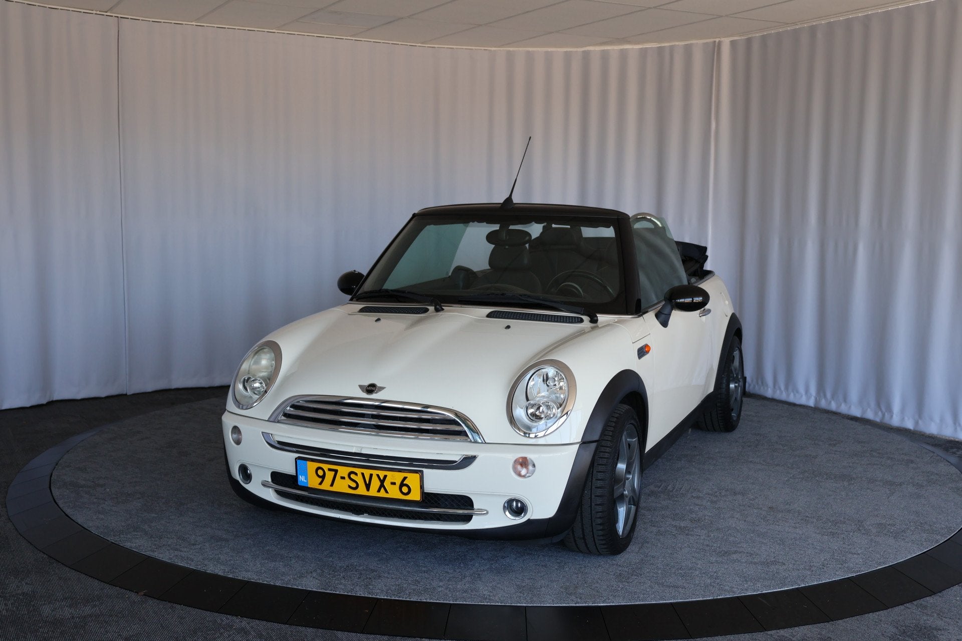 MINI Mini 1.6 Cooper Park Lane (bj 2006), Voorwielaandrijving, Gebruikt, Huisgarantie, 4 cilinders