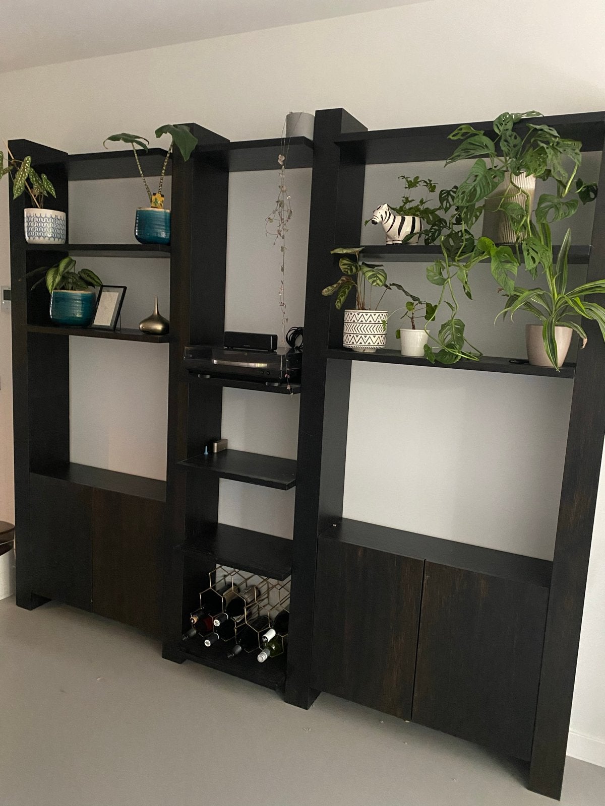 Zwarte houten kast, Ophalen, Gebruikt