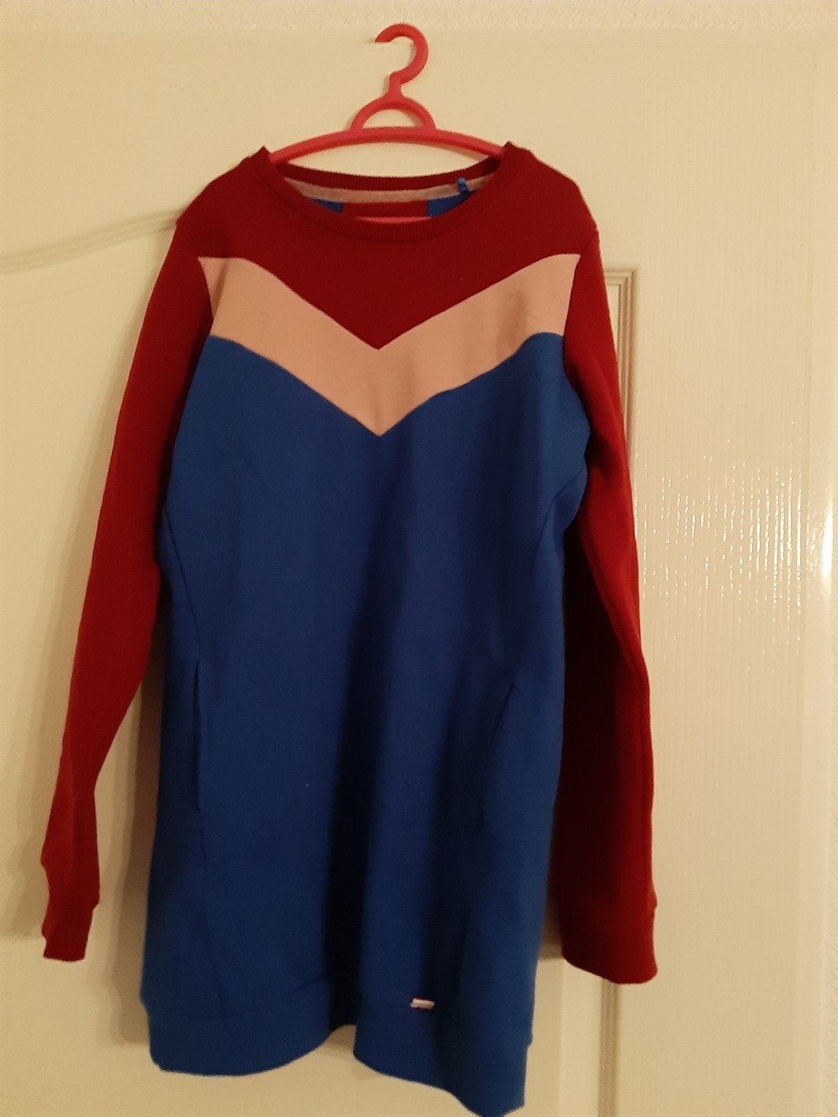 Leuke WE sweatjurk maat 146-152, zo goed als nieuw, Kinderen en Baby's, Kinderkleding | Maat 146, WE, Meisje, Ophalen of Verzenden