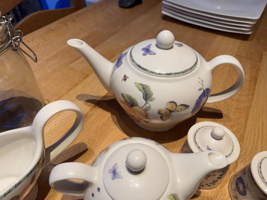 Janneke Brinkman Fruit & Flowers Servies Set, Huis en Inrichting, Keuken | Servies, Gebruikt, Keramiek, Ophalen of Verzenden, Overige stijlen