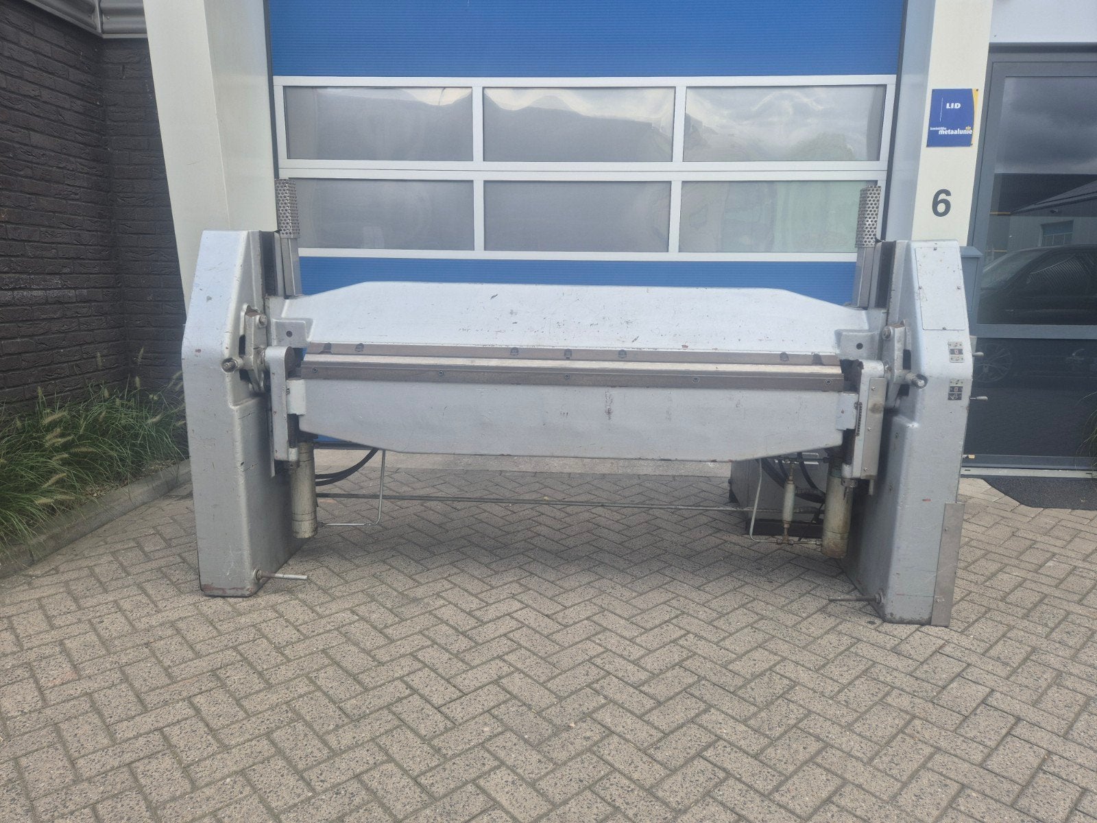 Universele Zetbank Hydraulische 2000x2mm in nette staat380V, Ophalen of Verzenden, Universeel, Info@bolkmachinehandel.nl, Slowakije