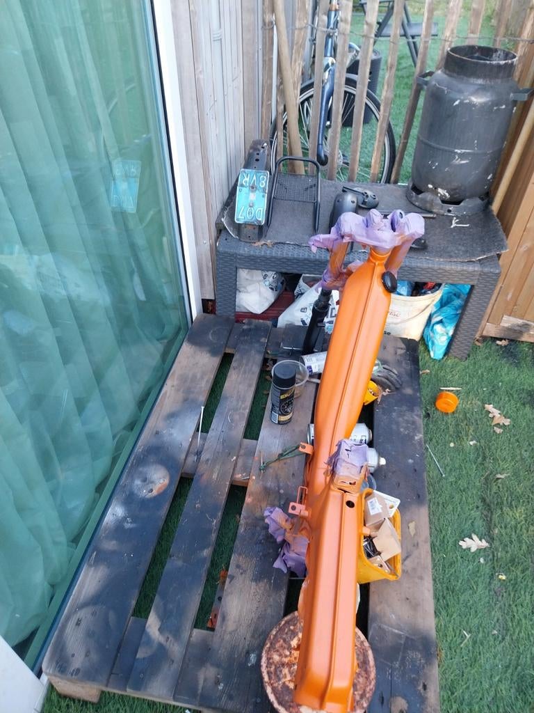 Tomos frame met kenteken, Ophalen