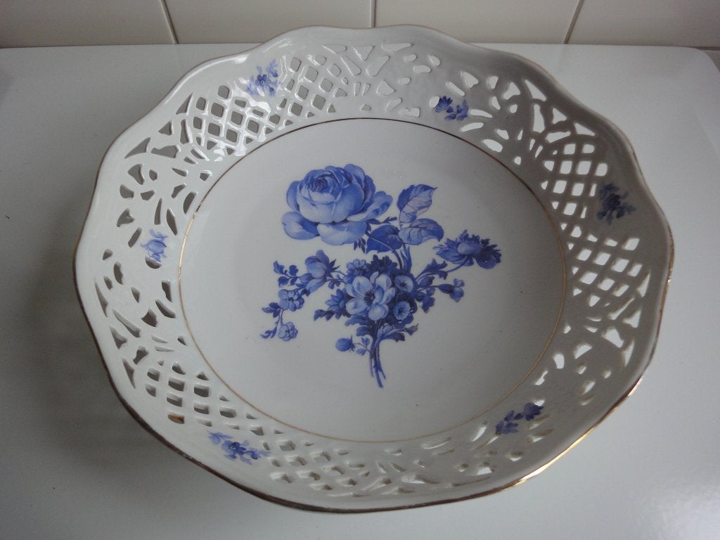 Antieke schaal bavaria blauw-wit ROOS met opengewerkte rand, Ophalen of Verzenden
