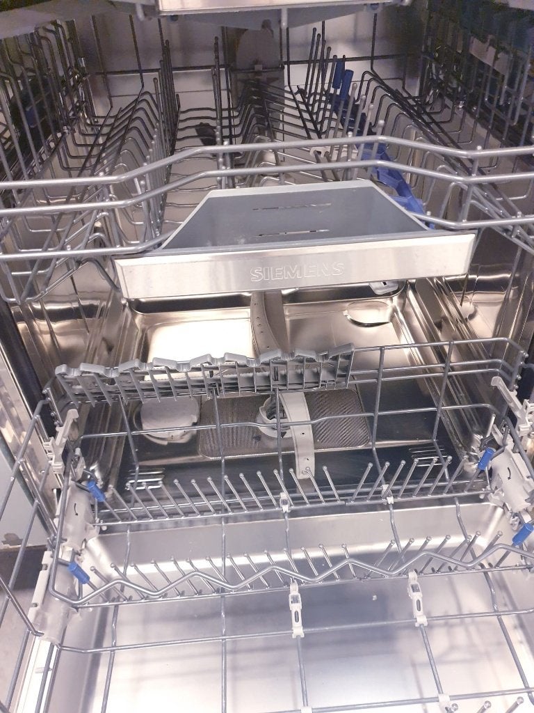 Siemens vaatwasser volledig geïntegreerde inc6 mnd garantie, Ophalen, Minder dan 85 cm, Energieklasse A of zuiniger, Zo goed als nieuw