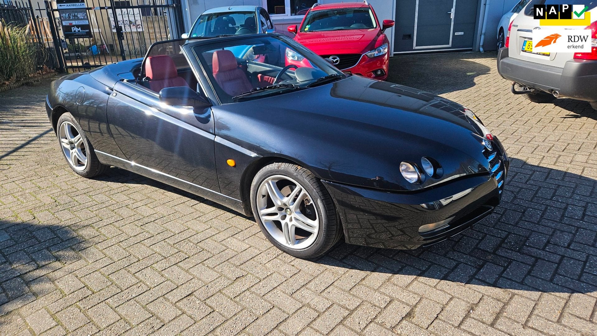 Alfa Romeo Spider 2.0 JTS Turismo Elektr-kap BJ.2005 NWE-APK, 1380 kg, Gebruikt, Cabriolet, Spider