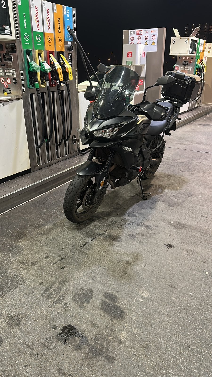 Kawasaki versys 650 (A2) bouwjaar 2023, Motoren, Ophalen, Gebruikt