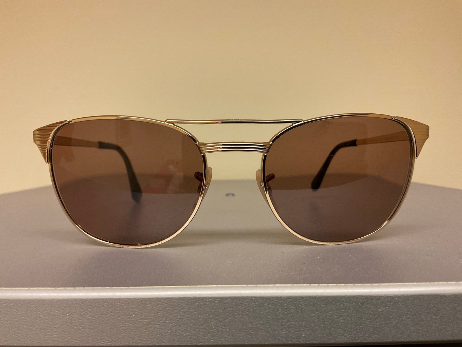 Ray-Ban Unisex Vergulde Zonnebril op Sterkte Jaren 80, Zonnebril op sterkte, Geel, Ophalen of Verzenden, Zo goed als nieuw