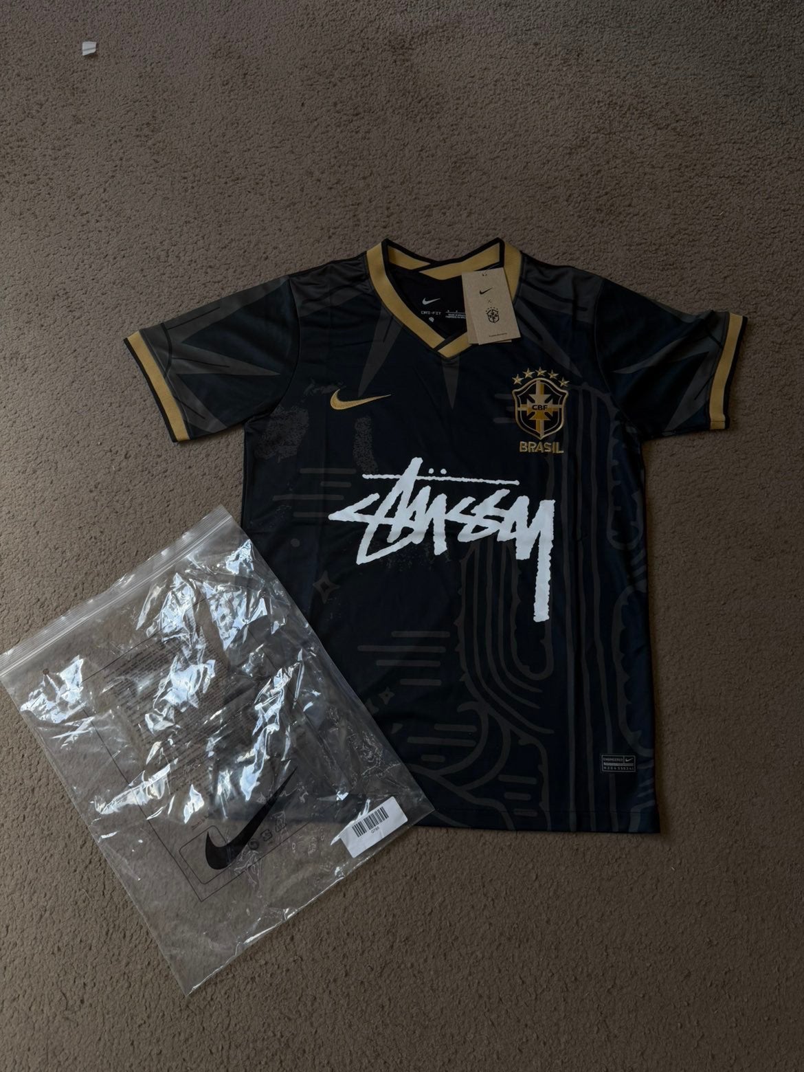Brazil Nike X Stussy jersey, Maat S, Ophalen of Verzenden, Nieuw, Shirt