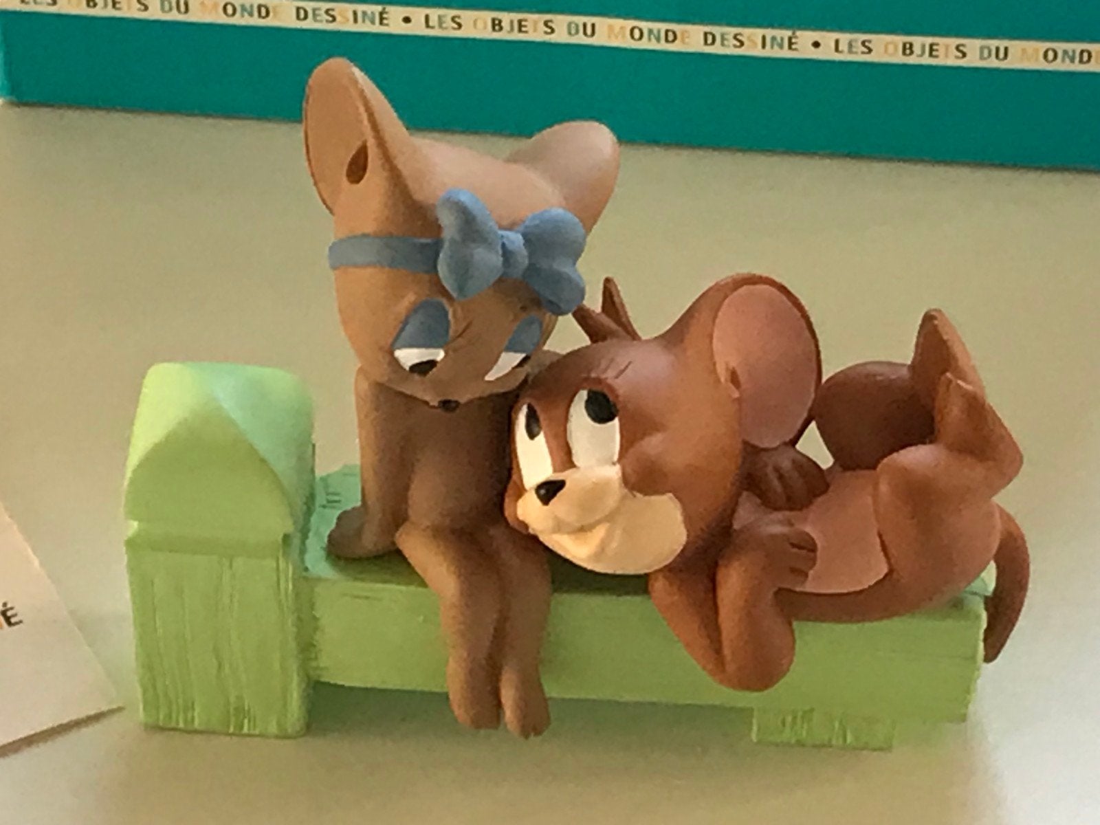 Jerry met zijn vriendin demon & merveilles zeldzaam, Verzamelen, Ophalen of Verzenden, Kuifje, Nieuw, Beeldje of Figuurtje