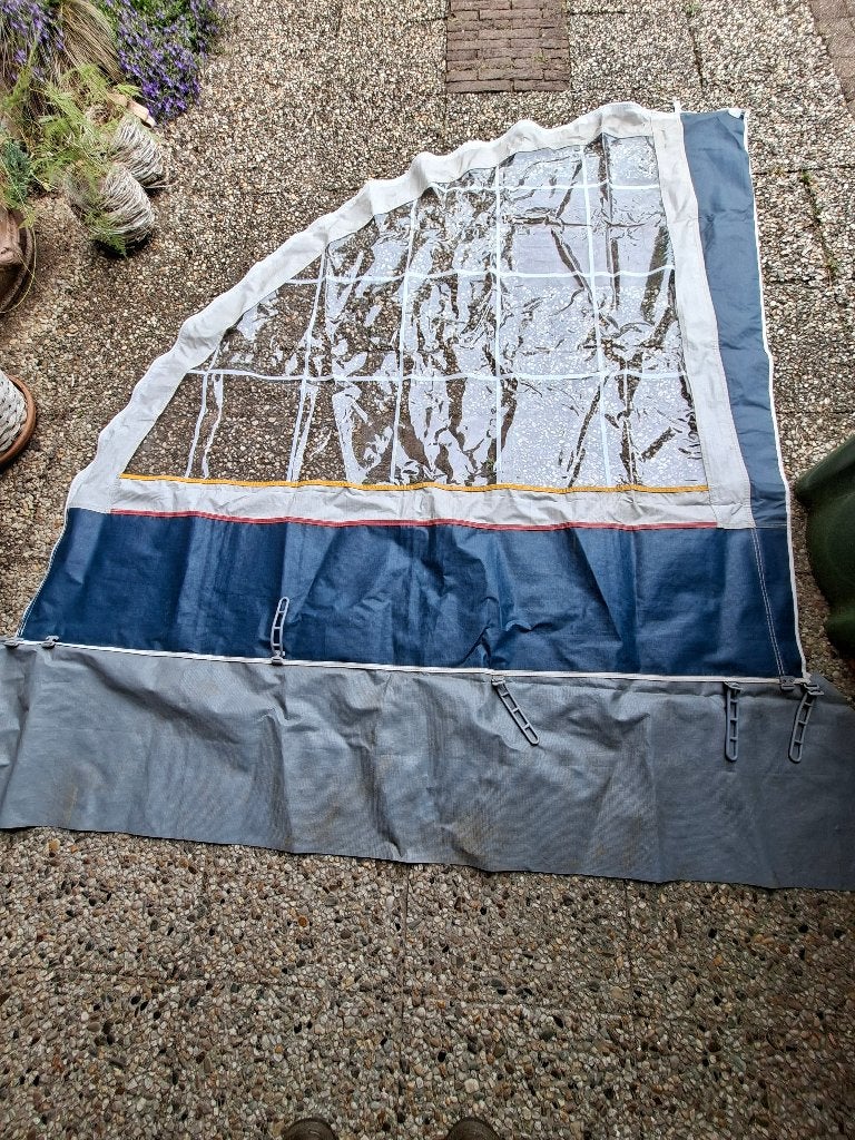 2 zij tentpanelen Dorema tent 8, Ophalen, Gebruikt