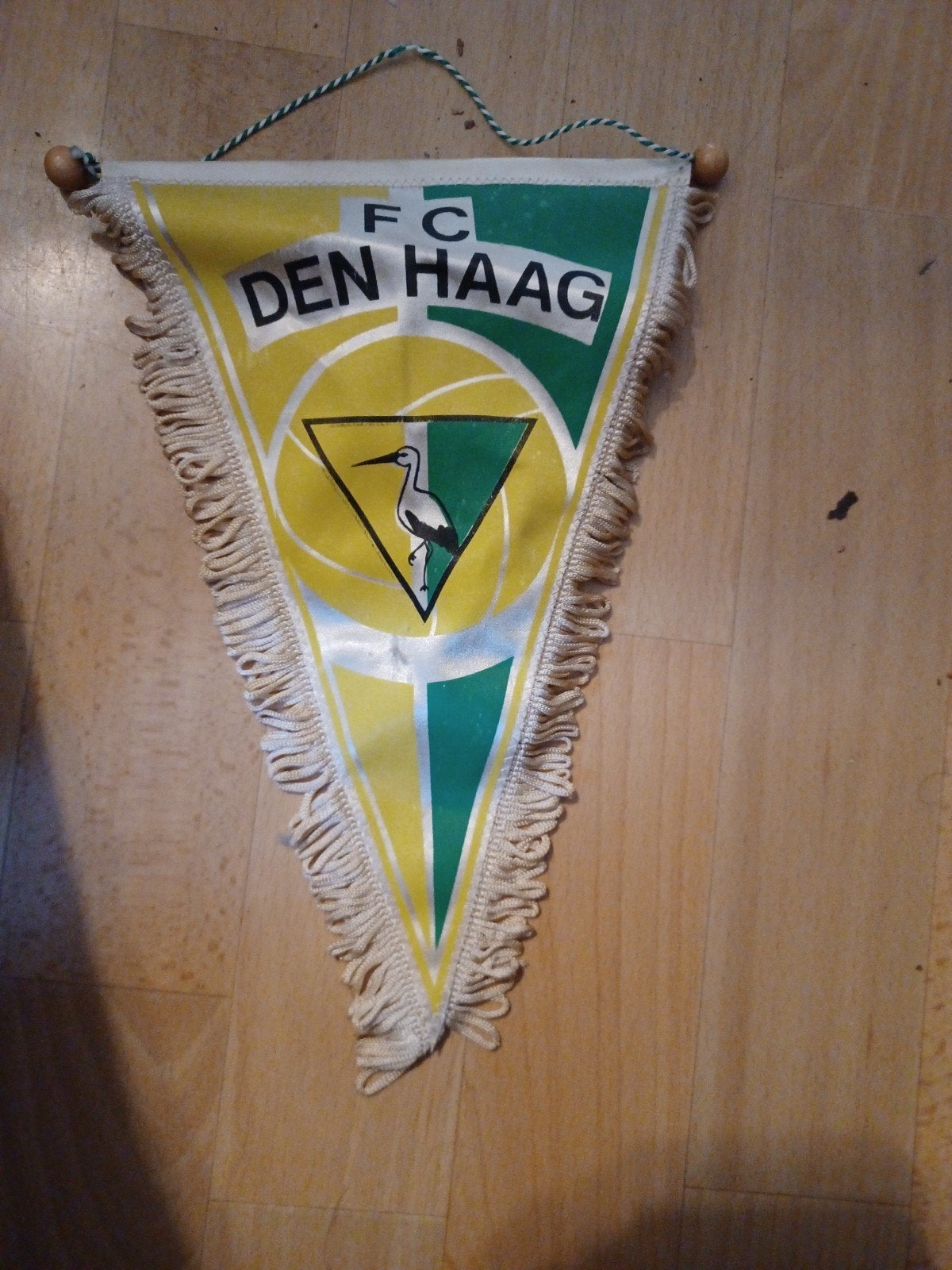 Vintage FC Den Haag Vaantje - Jaren '80 - Goede Staat, Verzamelen, Ophalen, Gebruikt, Overige binnenlandse clubs, Vaantje of Sjaal