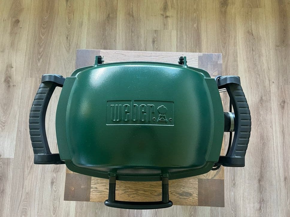 Weber Q140 elektrische barbecue 2200W + originele hoes, Ophalen, Gebruikt