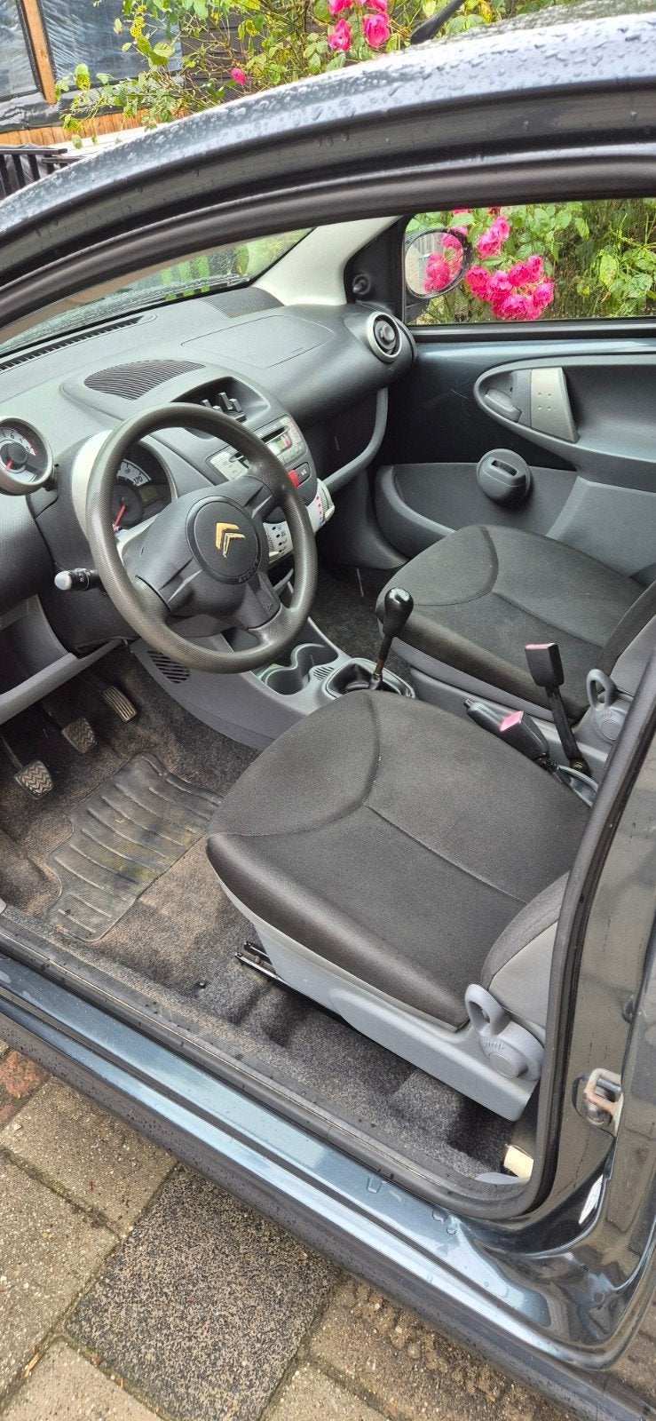 citroen c1, Voorwielaandrijving, Stof, Zwart, Handgeschakeld
