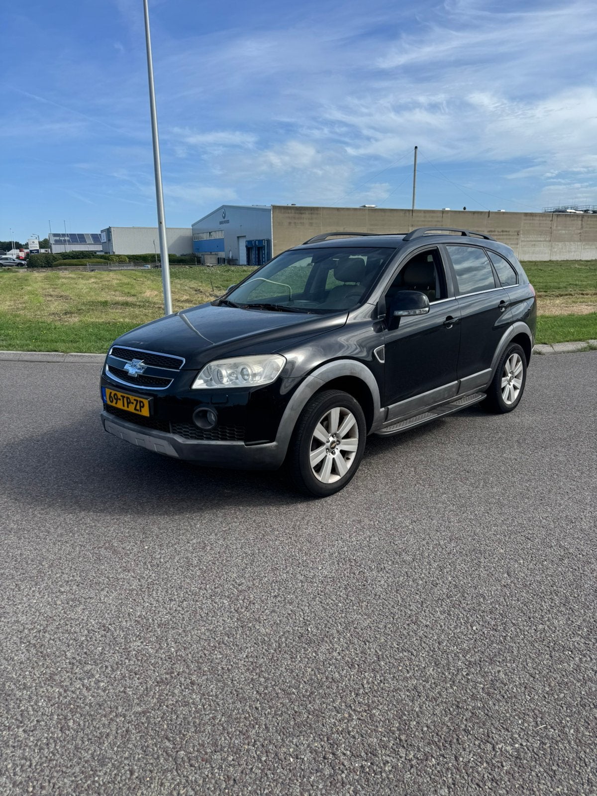 Chevrolet Captiva 3.2 4WD AUT 2007 Zwart 7 persoons 4x4, Auto's, Chevrolet, 1780 kg, 3195 cc, 2000 kg, 7 stoelen