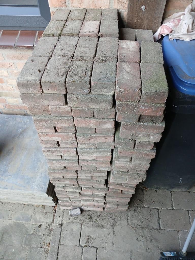 7,5 m2 bestrating, Tuin en Terras, Ophalen, Beton, Klinkers