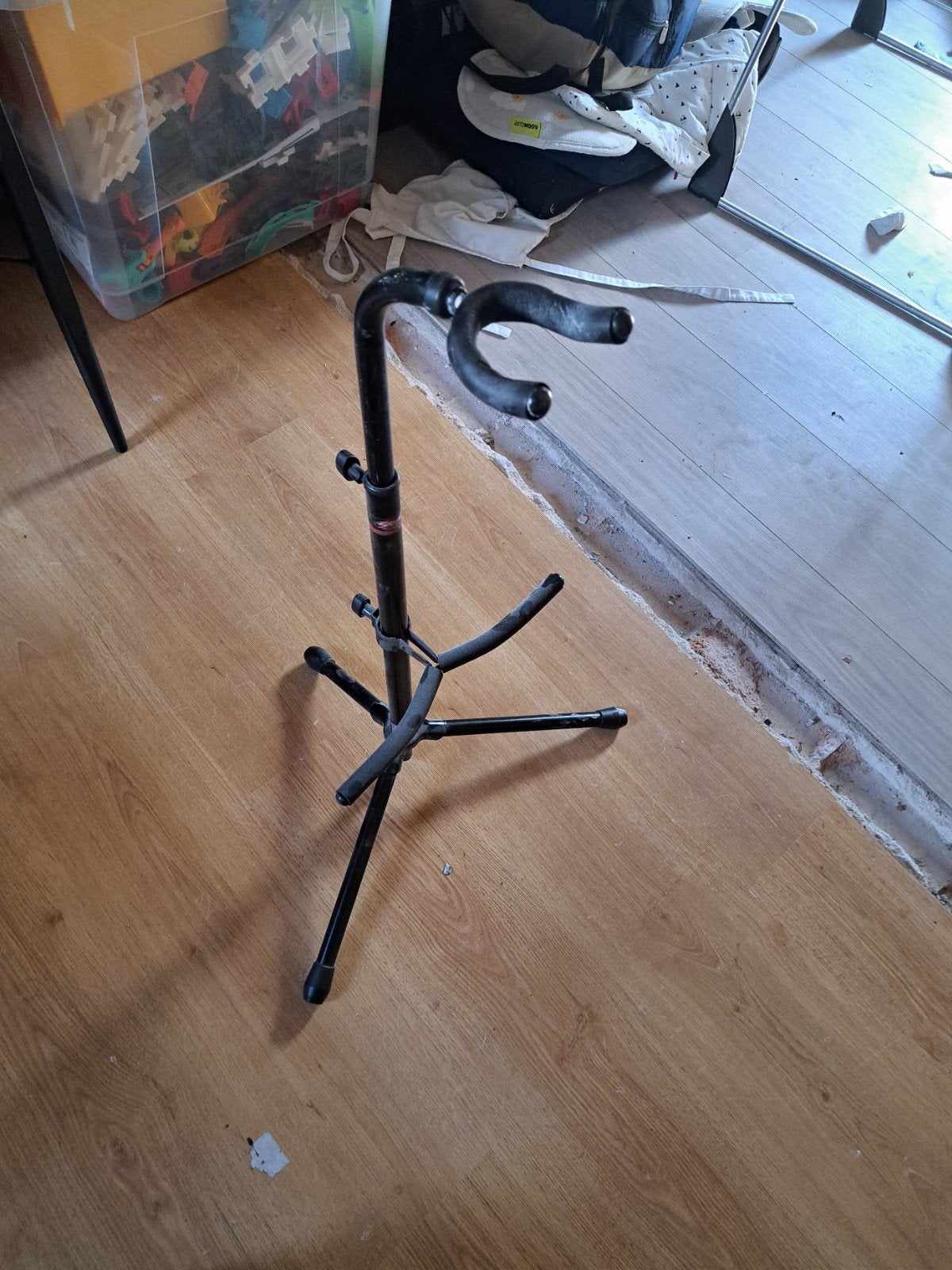 gitaar standaard plus gitaar tas/hoes, Muziek en Instrumenten, Standaards, Ophalen of Verzenden, Gitaar