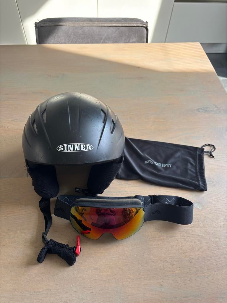 Sinner kinder skihelm met Crivit skibril - Gebruikt, Gebruikt, Overige typen, Skiën, Ophalen