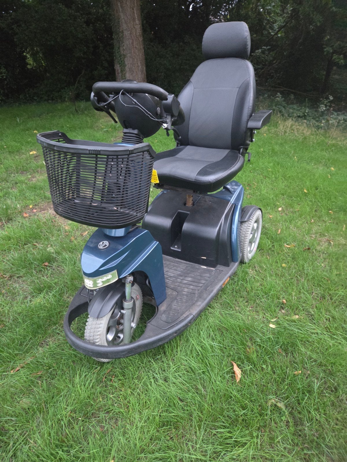 Nette scootmobiel van Sterling type XS plus 2, Gebruikt, Ophalen of Verzenden, Sterling, 16 km/u of meer