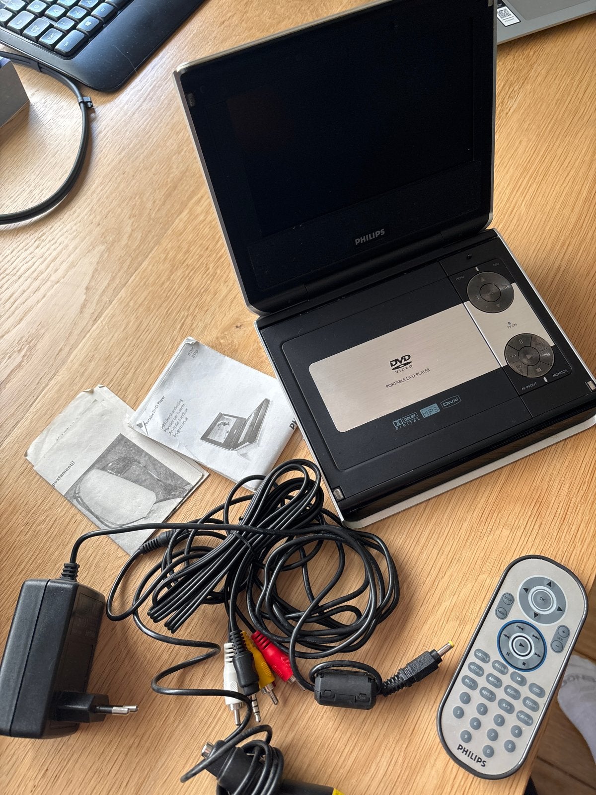 Philips Draagbare DVD Speler met Hoofdsteun Tas, Audio, Tv en Foto, Dvd-spelers, Dvd-speler, Philips, Gebruikt, Draagbaar