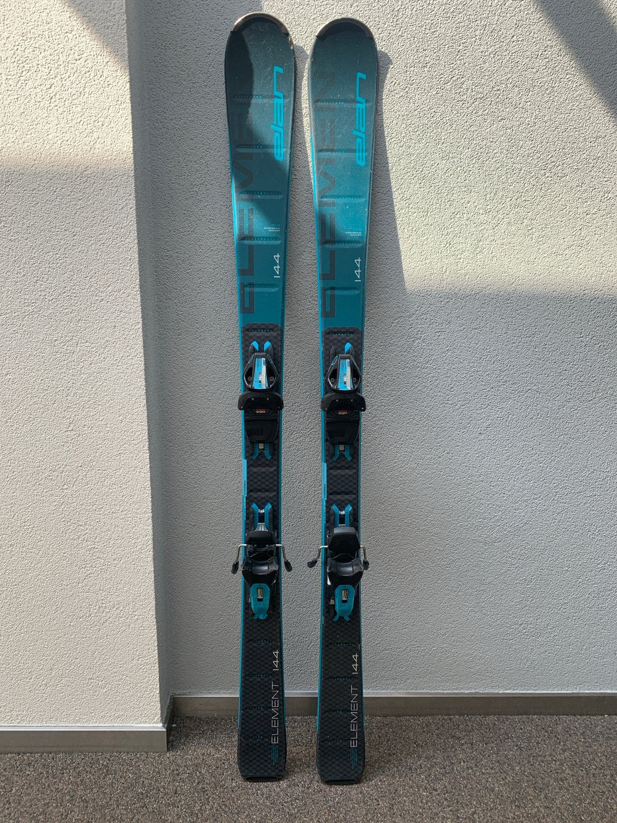 Elan Element 144 ski's met bindingen, 140 tot 160 cm, Gebruikt, Skiën, Ski's