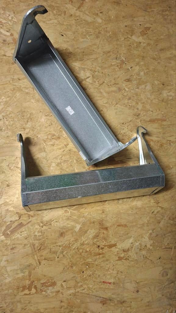 2 metalen voerbakken- pluimvee voerbak, Ophalen, Nieuw, Drinken en Voederen