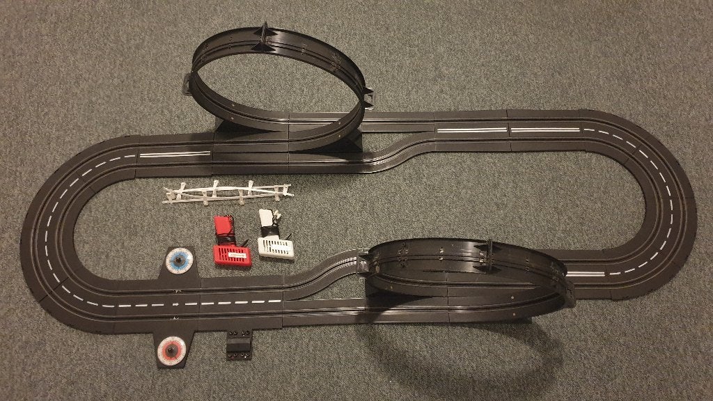 Racebaan met looping, Overige merken, Ophalen of Verzenden, Elektrisch, Met looping