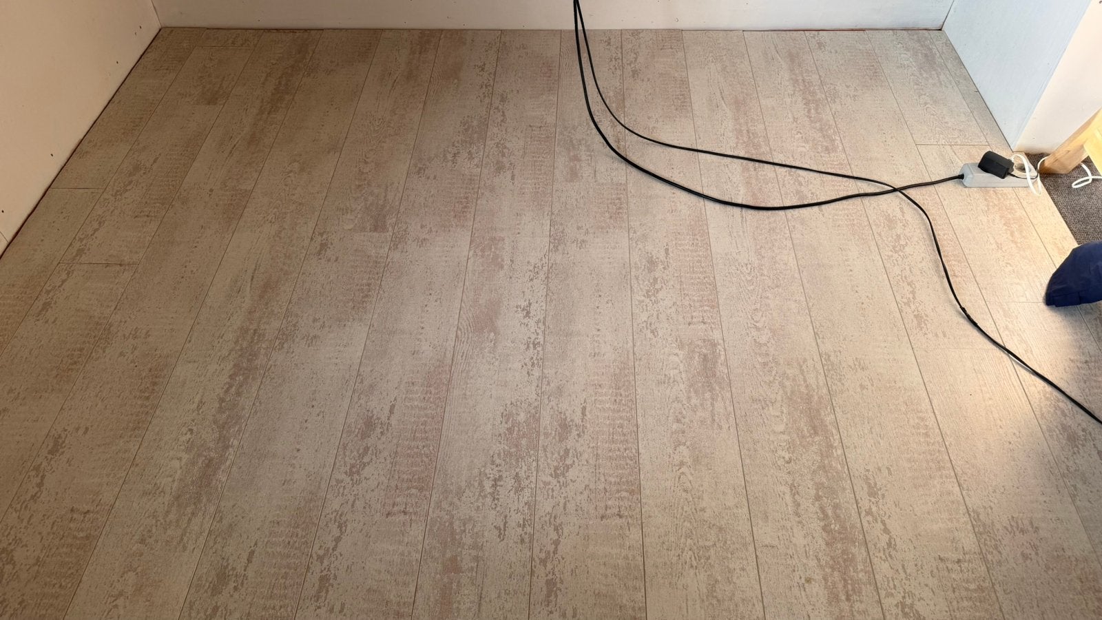 Laminaatvloer, Huis en Inrichting, Ophalen, Beige, Zo goed als nieuw, 10 tot 25 m²