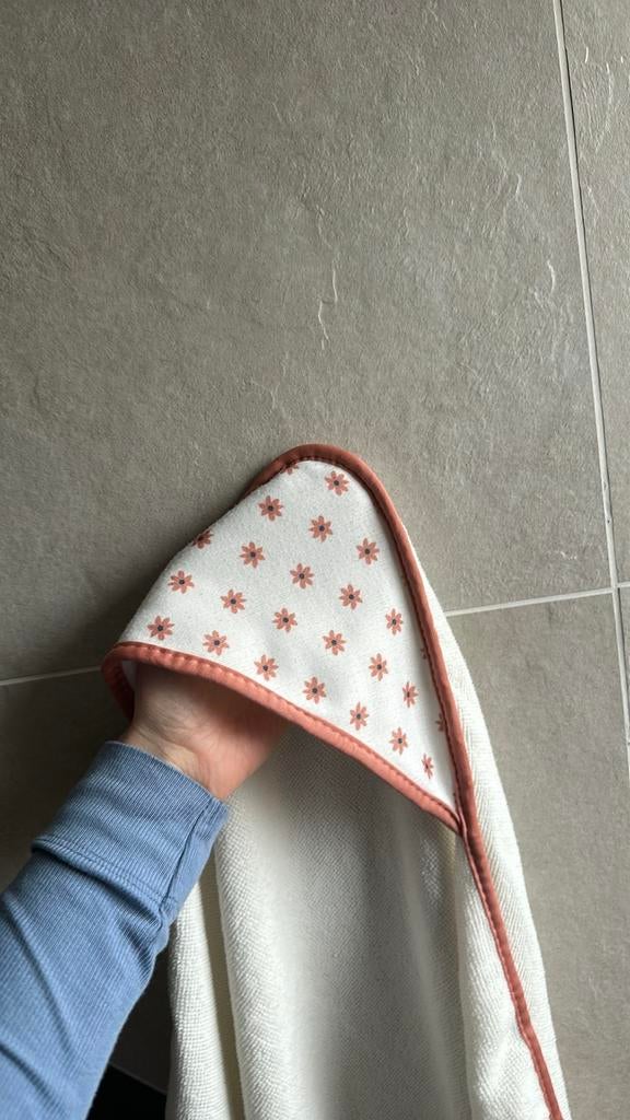 Sandy & Simon Baby Badcapes met Bloemenprint, Ophalen of Verzenden, Zo goed als nieuw
