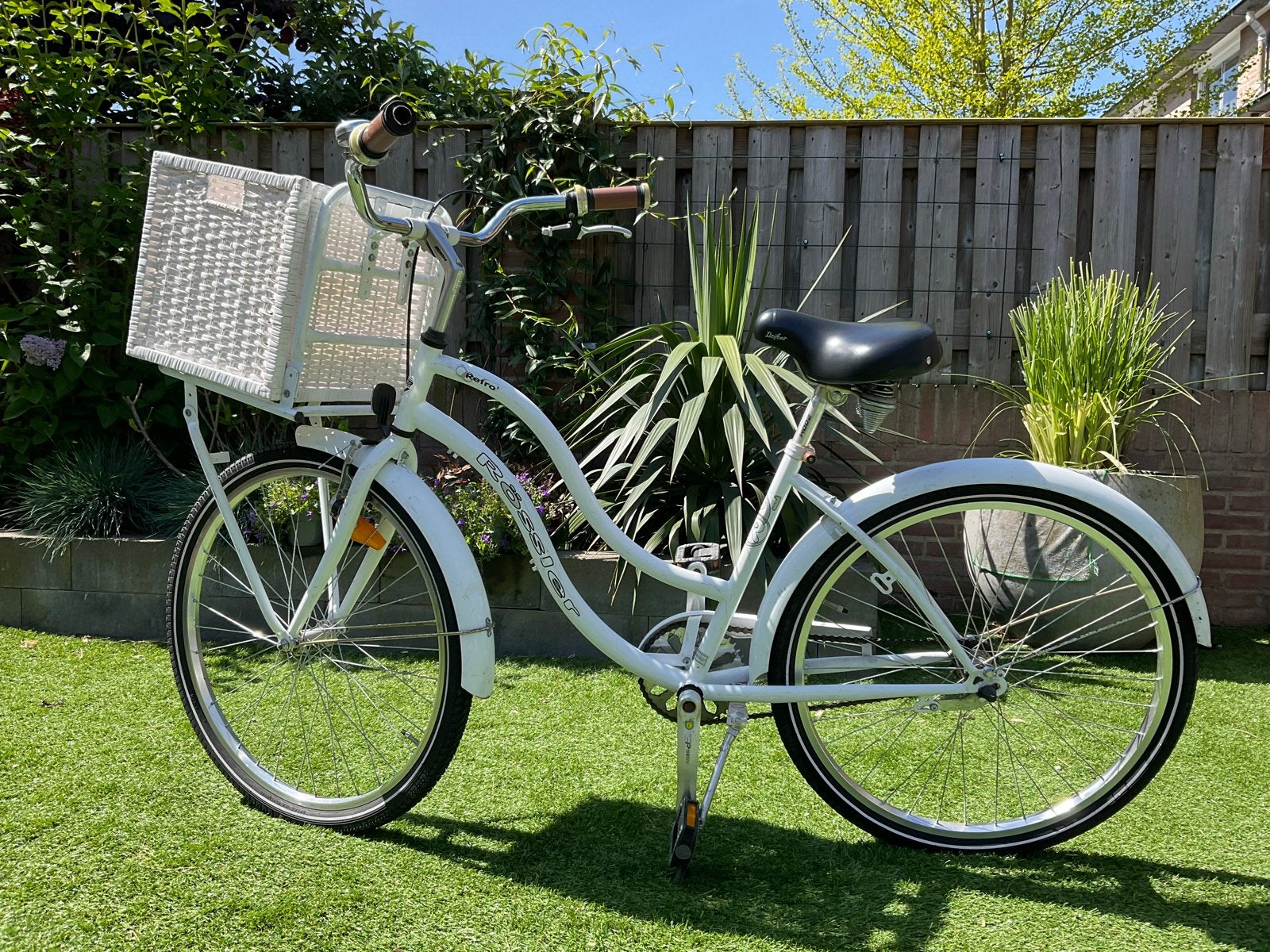 Rossler Retro Damesfiets - Wit met mand, Fietsen en Brommers, Terugtraprem, 50 tot 53 cm, Ophalen, Overige merken