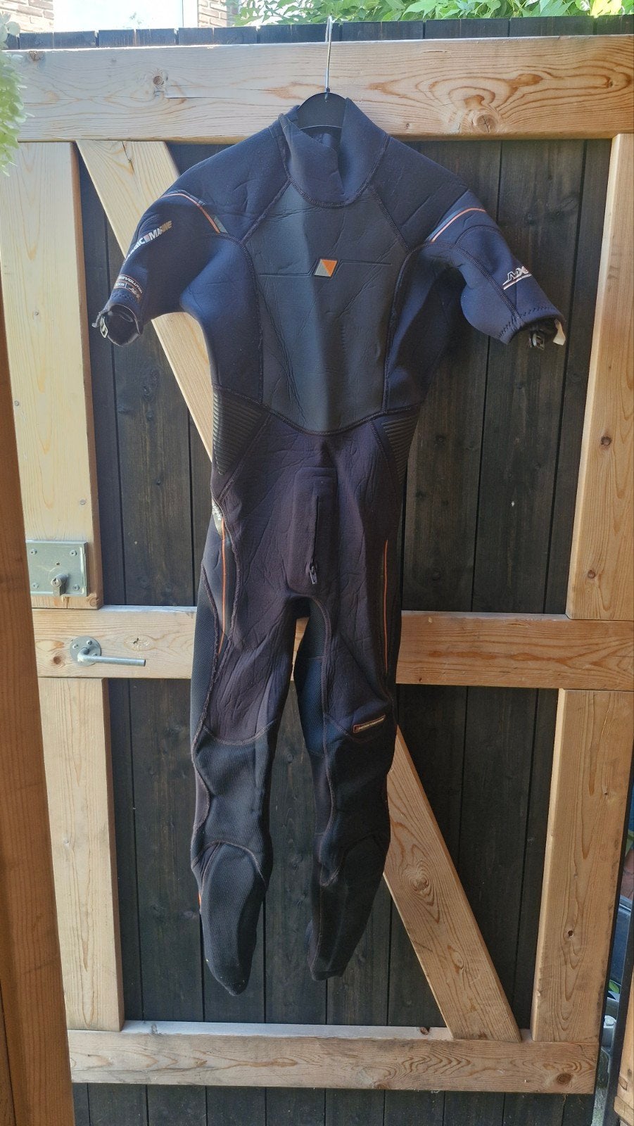 Magic Marine Wetsuit Maat S - Ideaal voor watersport, Ophalen