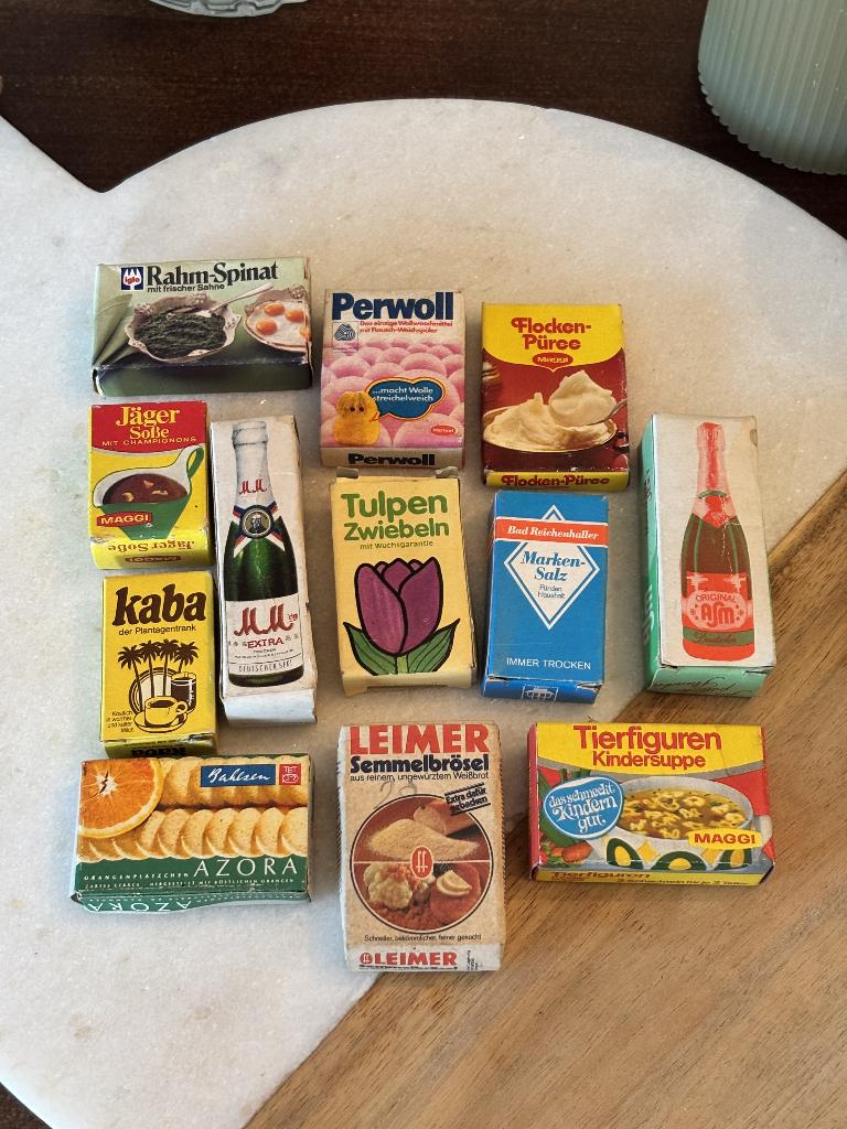 Vintage Miniatuur verpakkingen Duits Poppen Speelgoed, Ophalen of Verzenden