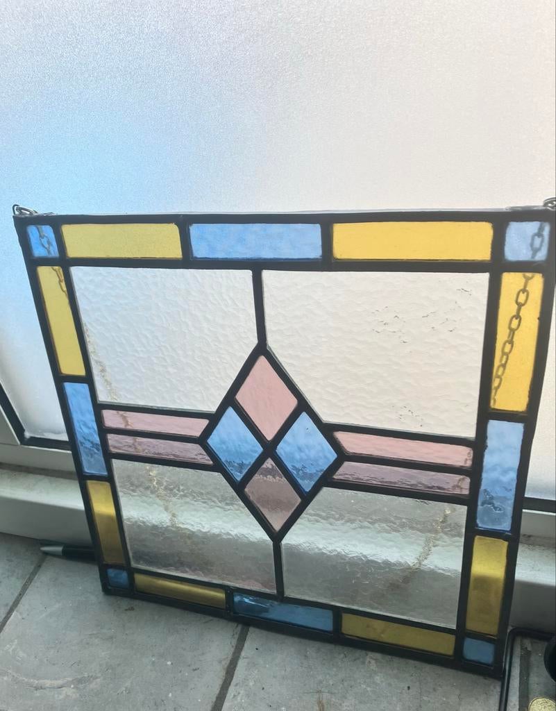 Glas in lood raamhanger met ketting, Ophalen of Verzenden, Zo goed als nieuw