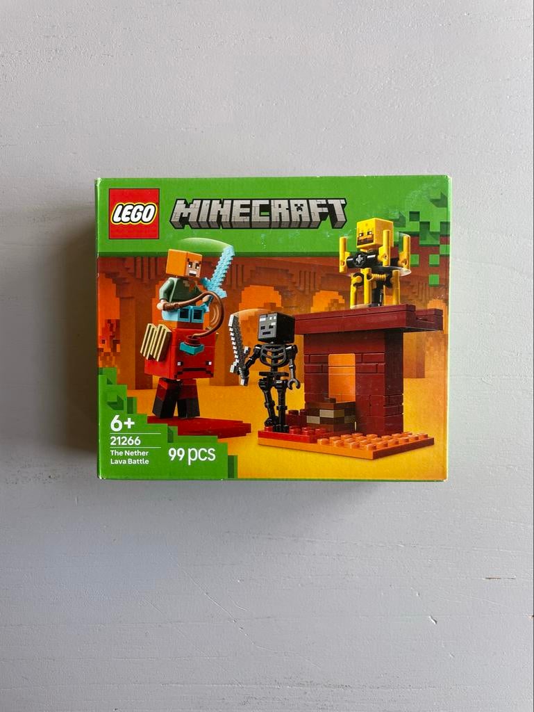 LEGO Minecraft 21266 The Nether Lava Battle, Kinderen en Baby's, Speelgoed | Duplo en Lego, Ophalen of Verzenden, Nieuw, Complete set