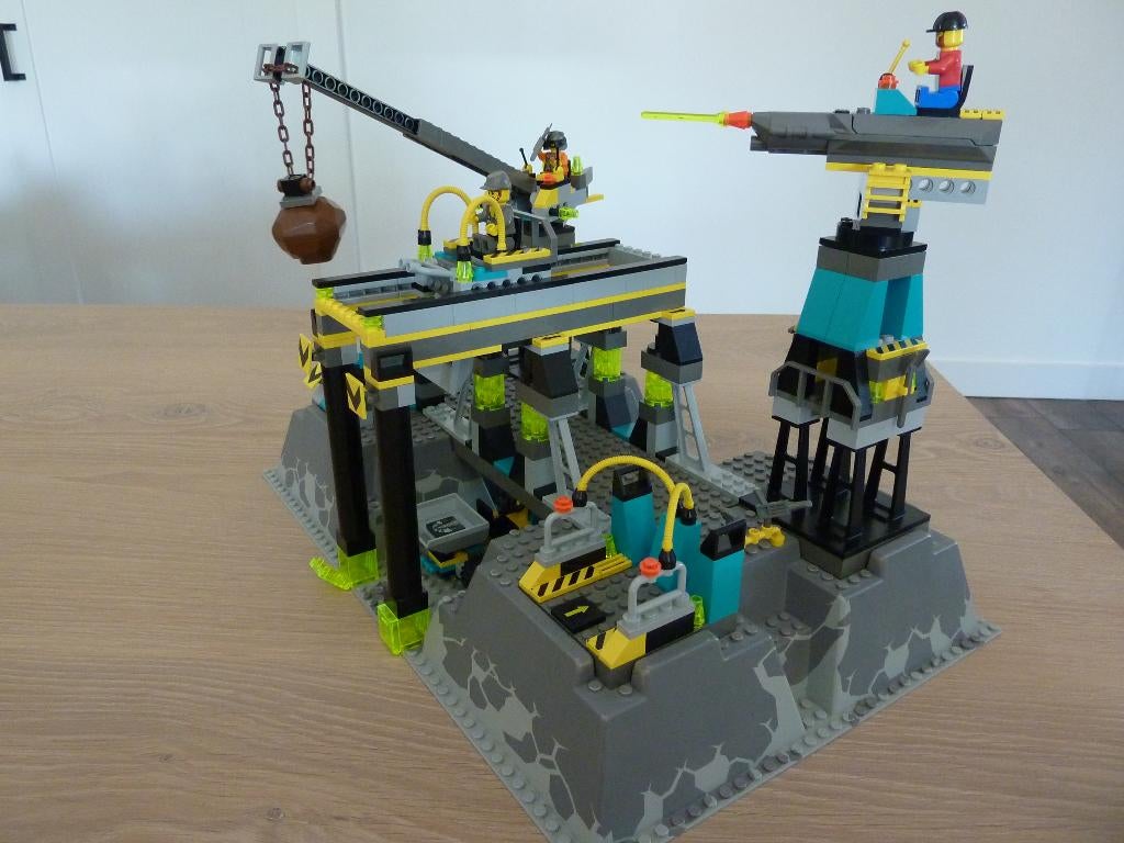 Lego 4990-1 Rock Raiders HQ met extra's, Ophalen, Gebruikt, Compleet, Lego