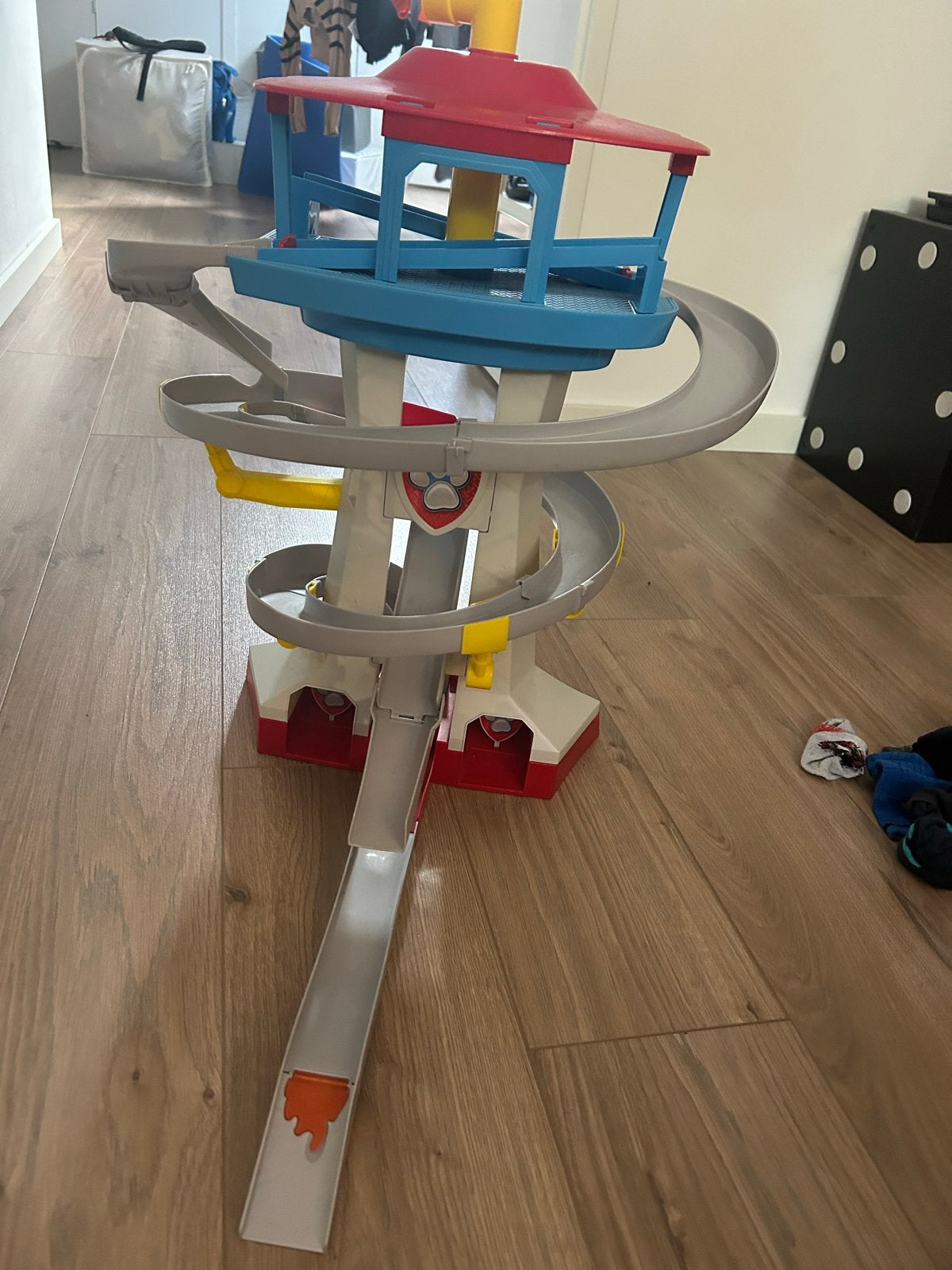 Paw Patrol Uitkijktoren met Racebaan, Ophalen, Gebruikt