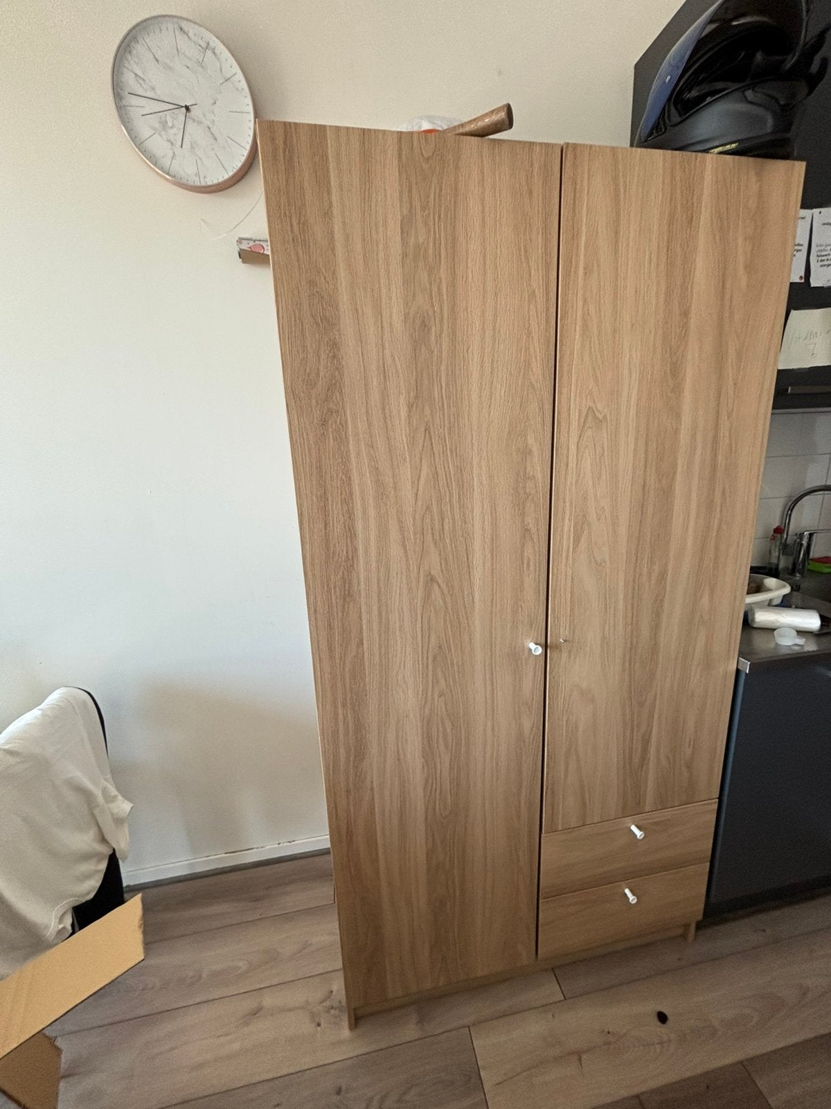 IKEA VILHATTEN kledingkast 98x57x190cm, Huis en Inrichting, 50 tot 100 cm, Zo goed als nieuw, 150 tot 200 cm, 50 tot 75 cm